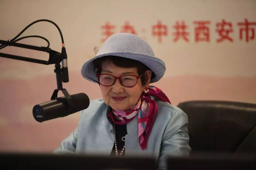 子莘情感屋|90岁吴老太：71岁出狱打扫厕所，80岁创业成千万富商，她做对什么