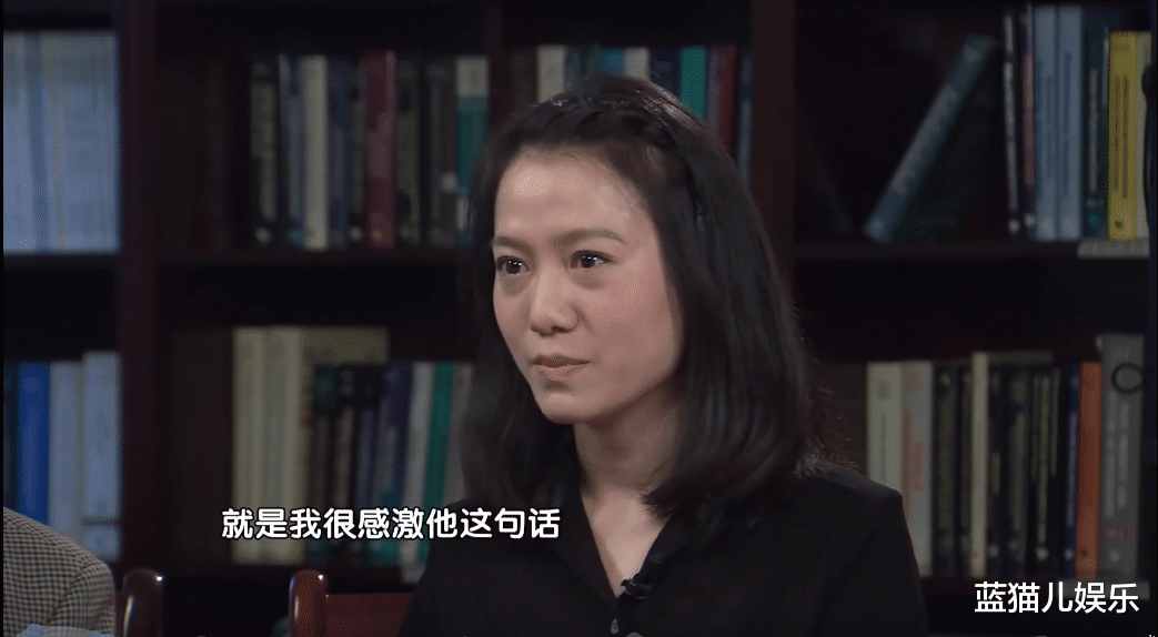 杨振宁|98岁杨振宁精神饱满，44岁翁帆却臃肿显老，网友慨叹：16年不容易