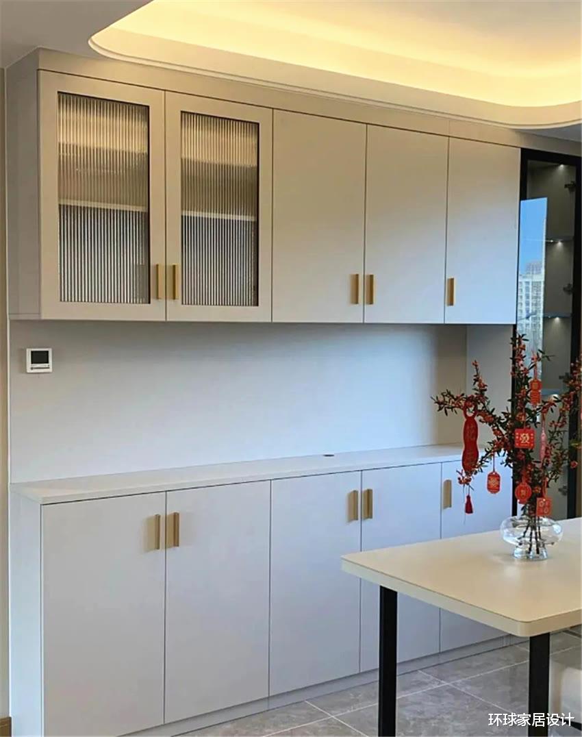 |家里哪些家具没必要买？过来人表示：这4件买回家就吃灰，太鸡肋