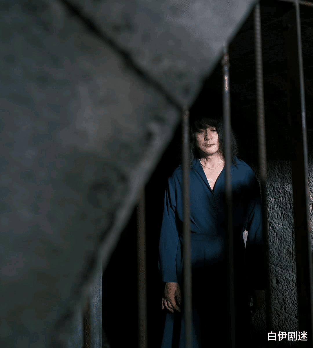 八角亭谜雾|霸道跋扈的美女被精神病人杀害，《八角亭谜雾》到底想表达什么？