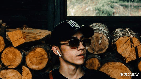 南城念北安|千万不要和一个,不敢在朋友圈公开的男人谈恋爱