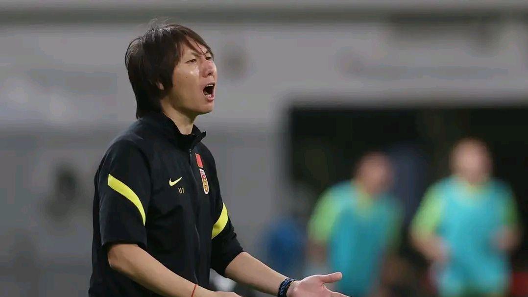 奶球妈咪聊|蒿俊闵应该首发,国足四个归化选手不会同时登场,要留有后手