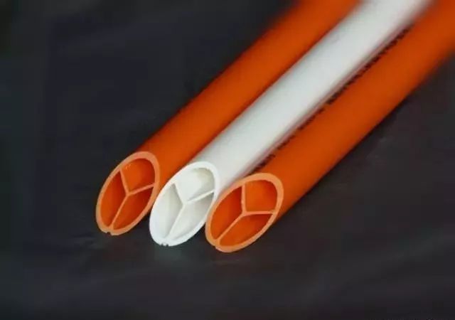 水电装修,老师傅硬是用这种三孔线管!完工后才知自己愚昧