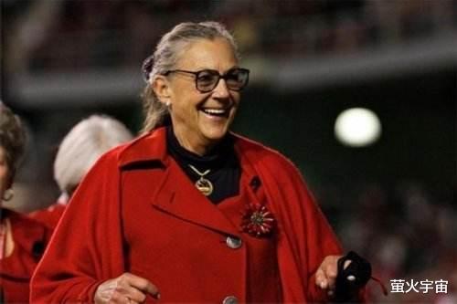 朱莉|全球最有钱五位女性，贝佐斯前妻第三，第一名是遗产第三代继承人