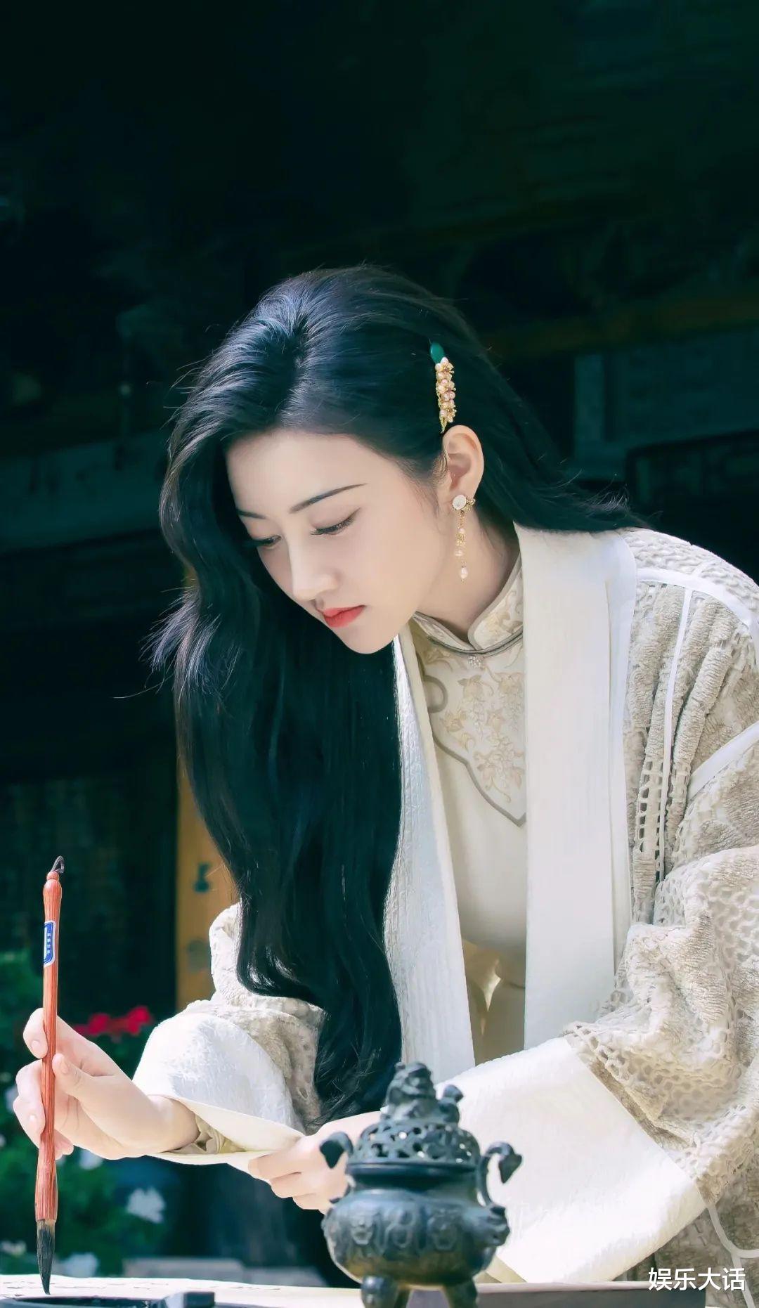 司藤|穷到导演救场？网剧《司藤》给业内狠狠上了一课