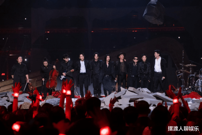 综艺节目|有人哭泣有人嗨皮，一个成团夜，也是一把双利剑