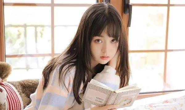 摩羯座|4月，任重道远，情场得意的摩羯座，谨记箴言，或望花成蜜就