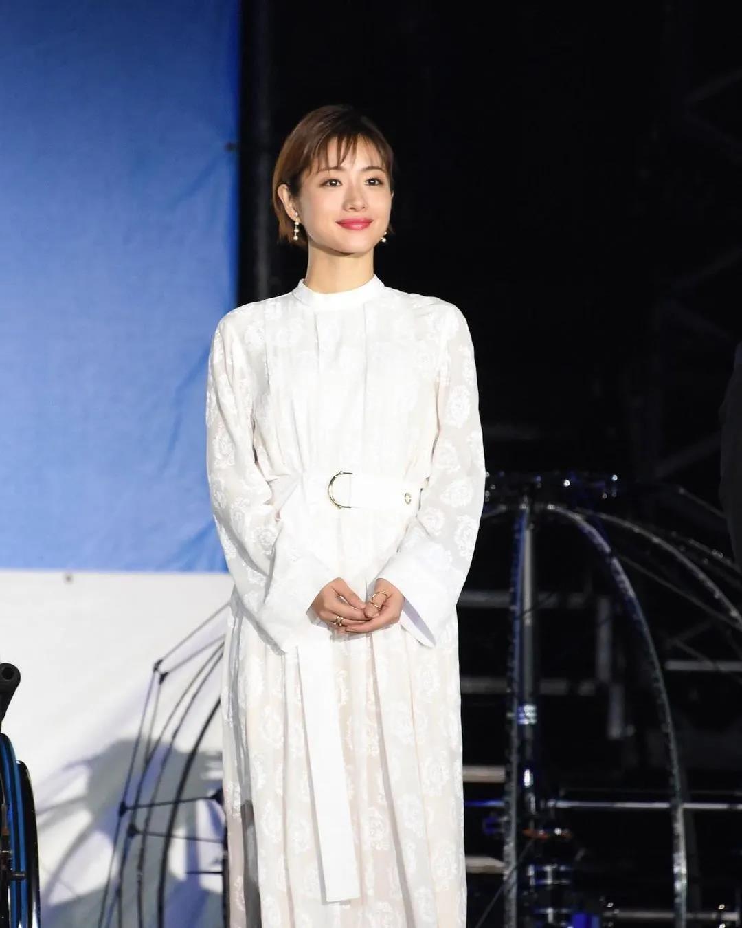 短发|短发原来难度这么大！让欧阳娜娜战胜石原里美，一般人真不好驾驭