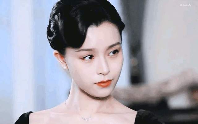 锦衣之下|《唐探3》口碑最高的女演员,竟是出场只有2分钟的她?实至名归