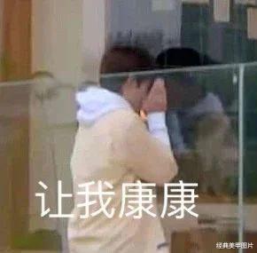 美甲|红棕色系的新年美甲，集美们还有谁没有换新年美甲的吗？快来！