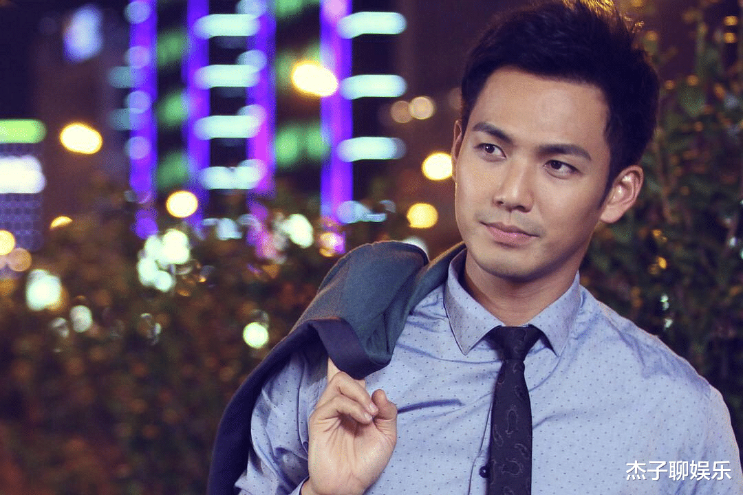 钟汉良|47岁还演偶像剧？钟汉良的尴尬，揭开了多少中年男演员的“痛”