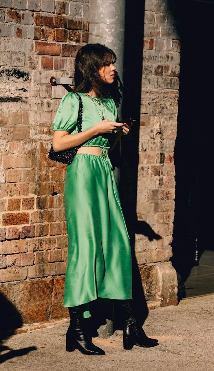 短发|不撞头的短发小心机，照着穿搭时髦翻一倍