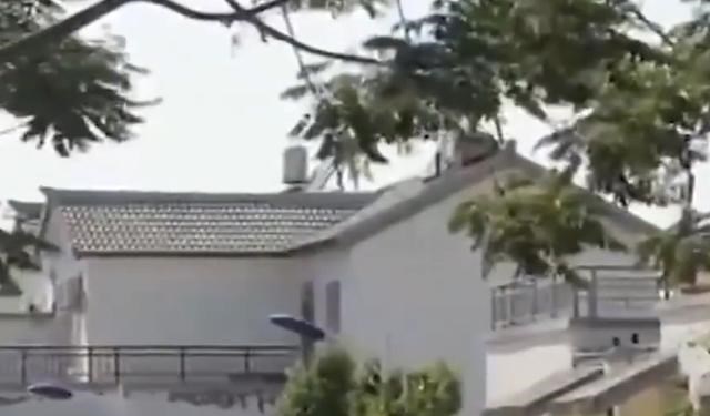 |心酸！奶奶赠孙女3套房不被赡养反被孙女起诉，一怒之下收回房产