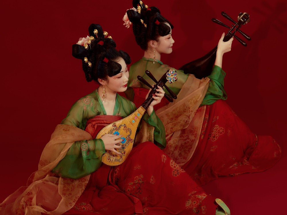 陈漫|时尚教母点评陈漫作品，创作背景想在国际出名，背后影响不可不防