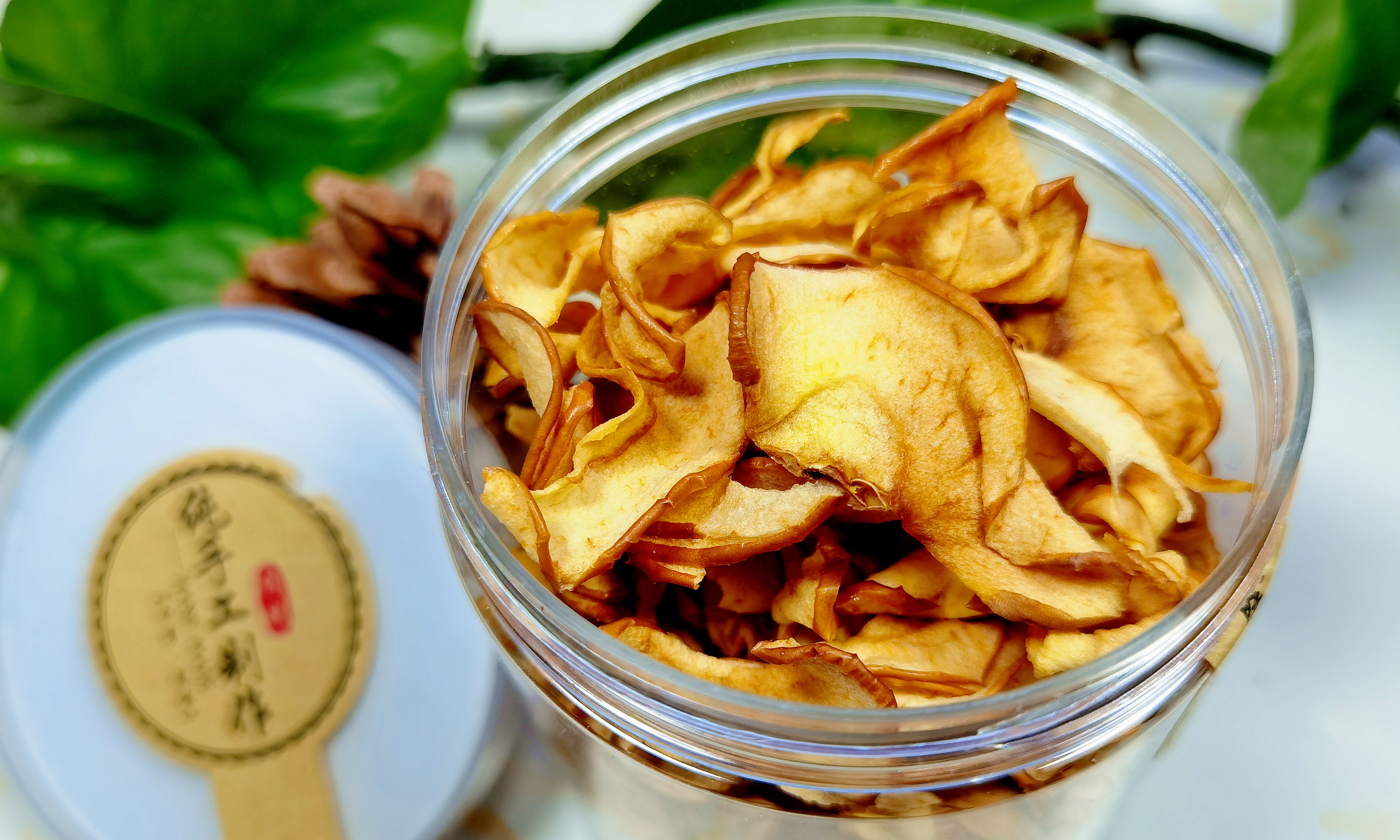 儿童健康|冬季，碰到此果别手软，营养极高，一次做10斤，酸甜香脆，真好吃