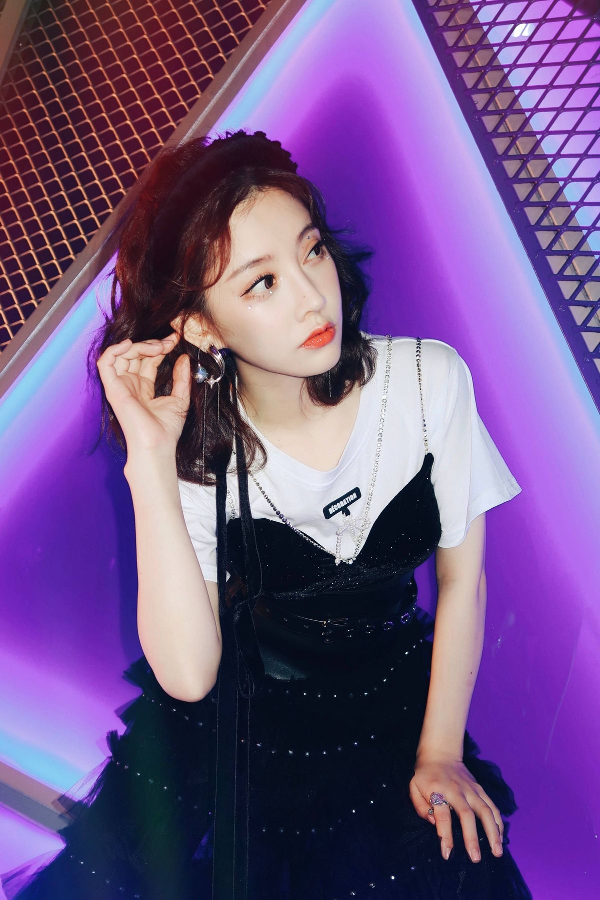 娱乐小扒团 王牌收官青3训练生表现吸睛,冯提莫参加节目的造型火了!