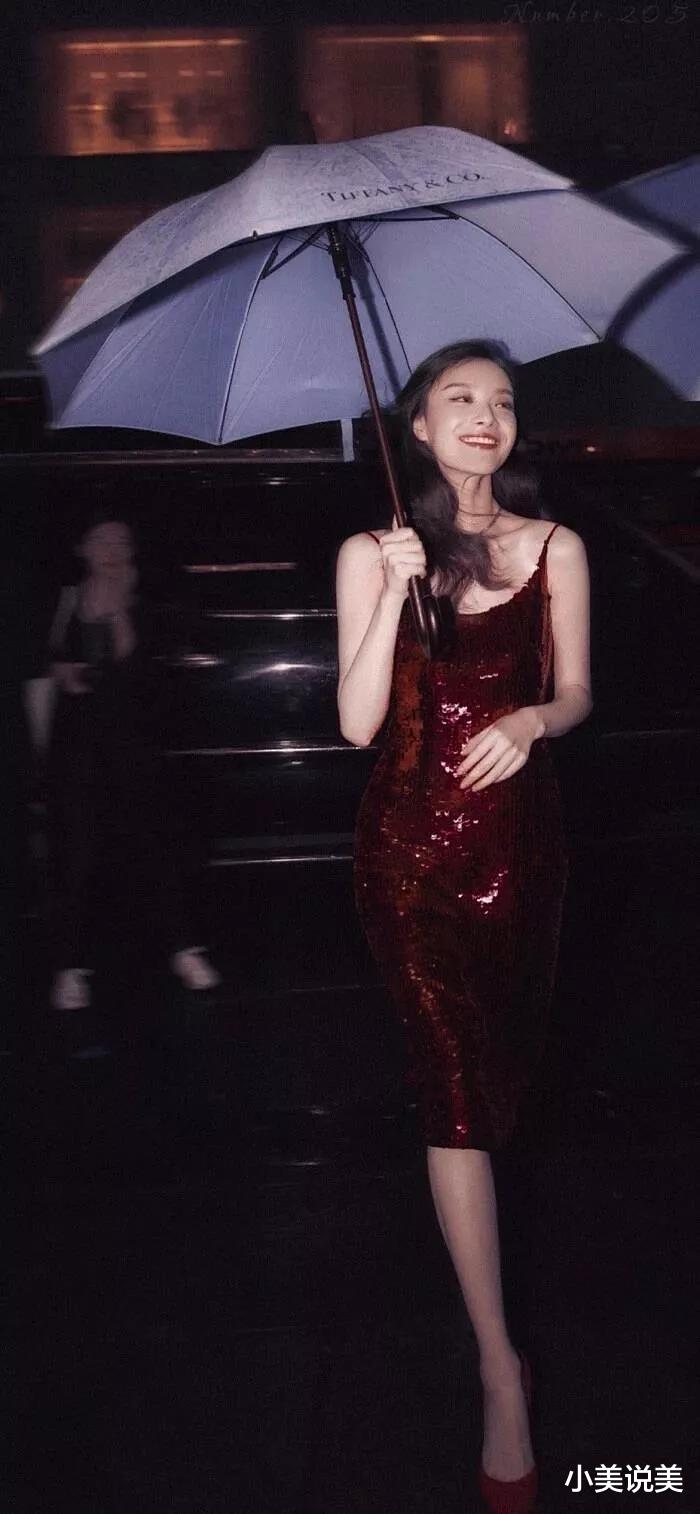 小美说美 你愿意被人夸漂亮,还是有气质?