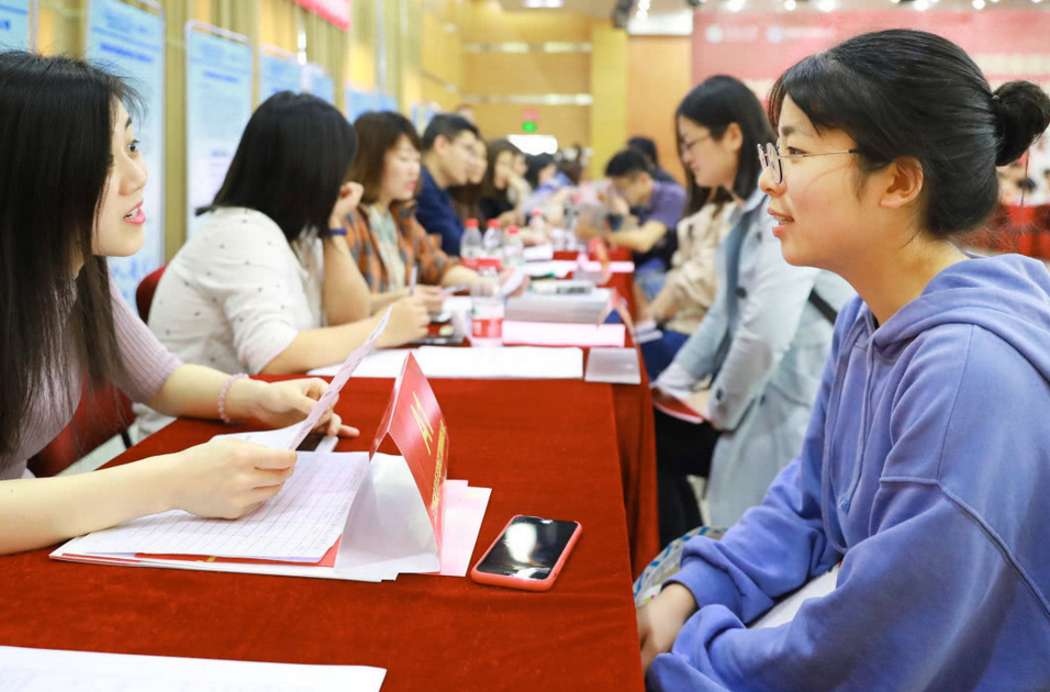 国企|校园招聘中的“潜规则”,大学生要提前了解,别等就业时后知后觉