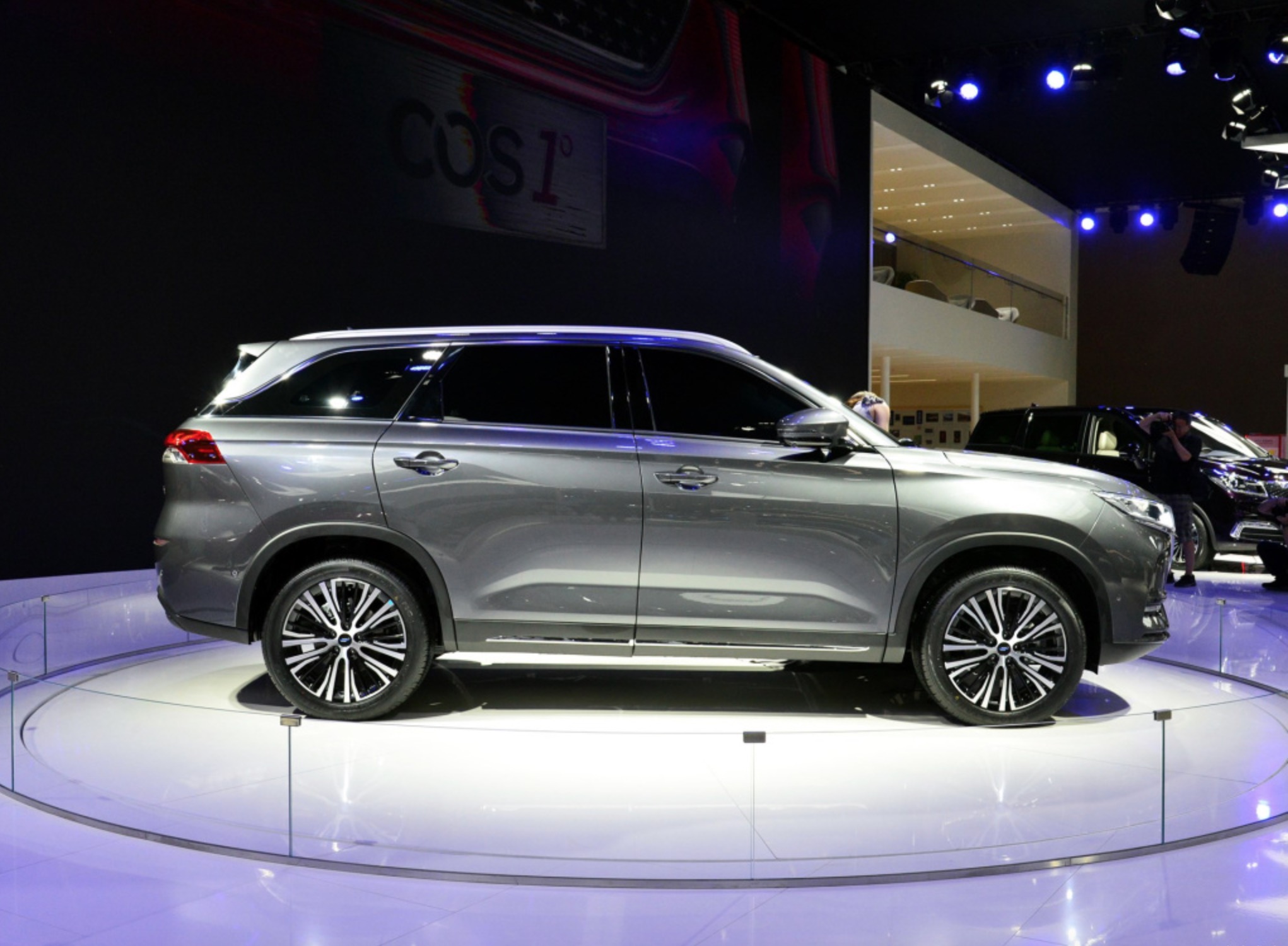 SUV|国产SUV新势力，搭载1.5T蓝鲸发动机，热效率40%，还有高铁级静音  ?
