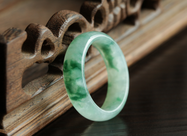 翡翠|入手翡翠要根据自己需求