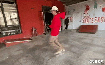 夏雨|夏雨\失格\？从姜文接班人，到被传退休靠老婆养，是谁抛弃了他？