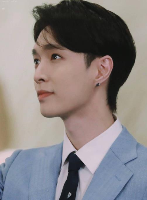 张艺兴|张艺兴又一上星剧定档，与雷佳音、袁泉合作，正午出品王炸剧预定