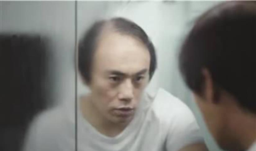 秦昊|为生女肚子上刀口化脓，在秦昊“挺身走险”前这样安慰低谷的丈夫