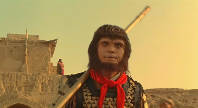 周星驰|《功夫2》没等到，却等到了周星驰另一部大片的消息，海报很玄幻