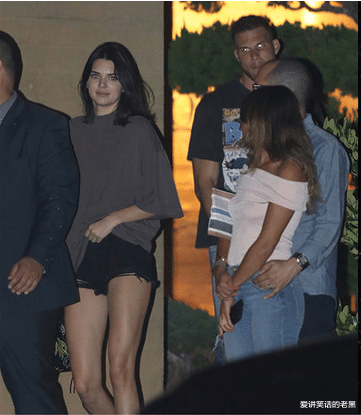 演唱会|乱套了？卡戴珊看上了自己妹夫格里芬，称其为“宝贝”