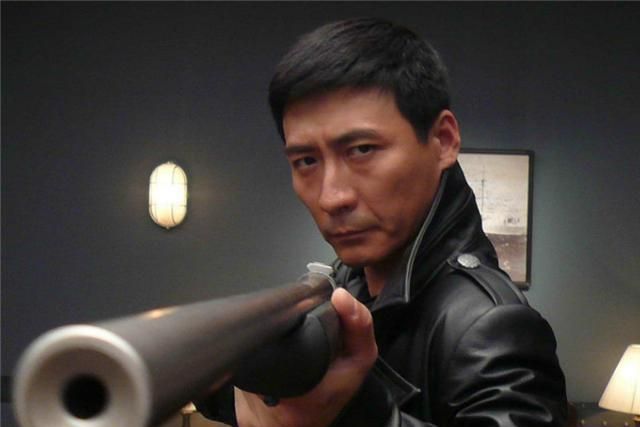 燕双鹰|神剧燕双鹰系列广受好评，豆瓣评分高达8.5分