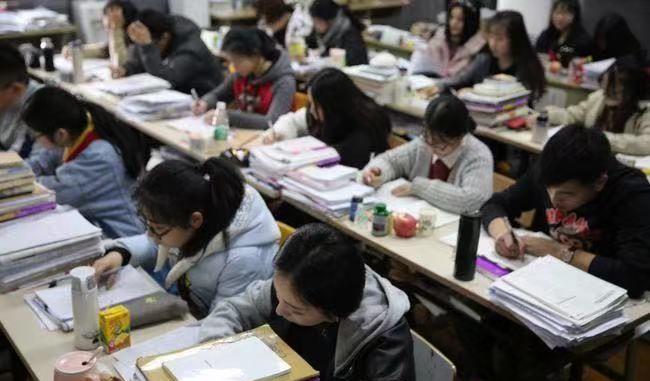 本科线|高考460分达到本科线，而考生却放弃本科选择大专，原因让人彻悟