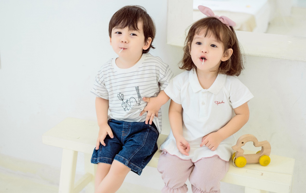 90育儿|遗传怎么还带“偏心”？张庭儿子女儿颜值差距大，网友：杨迪不服