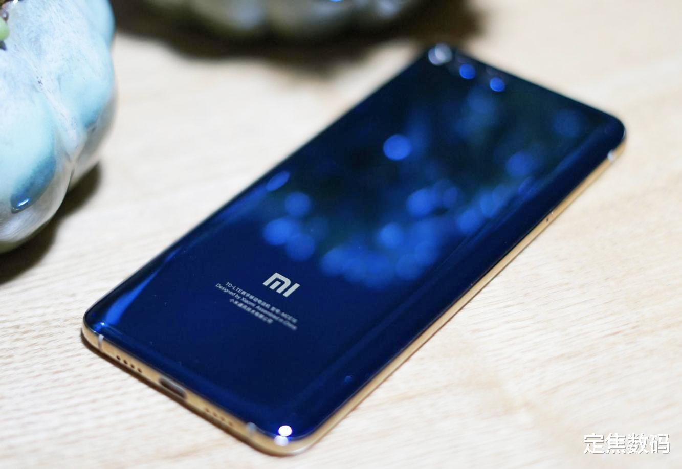 华为p40|5款“钉子户”手机，换个电池可以再战一年