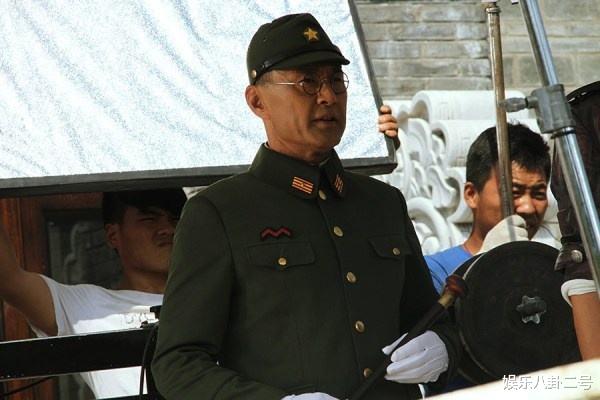 陈浩民|怪事！和平分手的于荣光，为何看起来比身败名裂的王力宏更可怜？