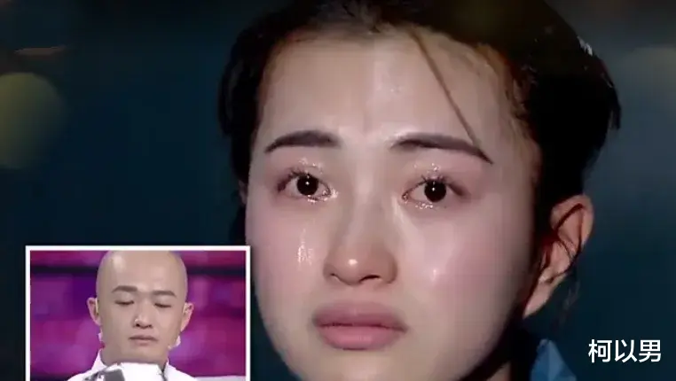 柯以男|包文婧去探班，有人给包贝尔发短信：老公，你什么时候回哈尔滨？