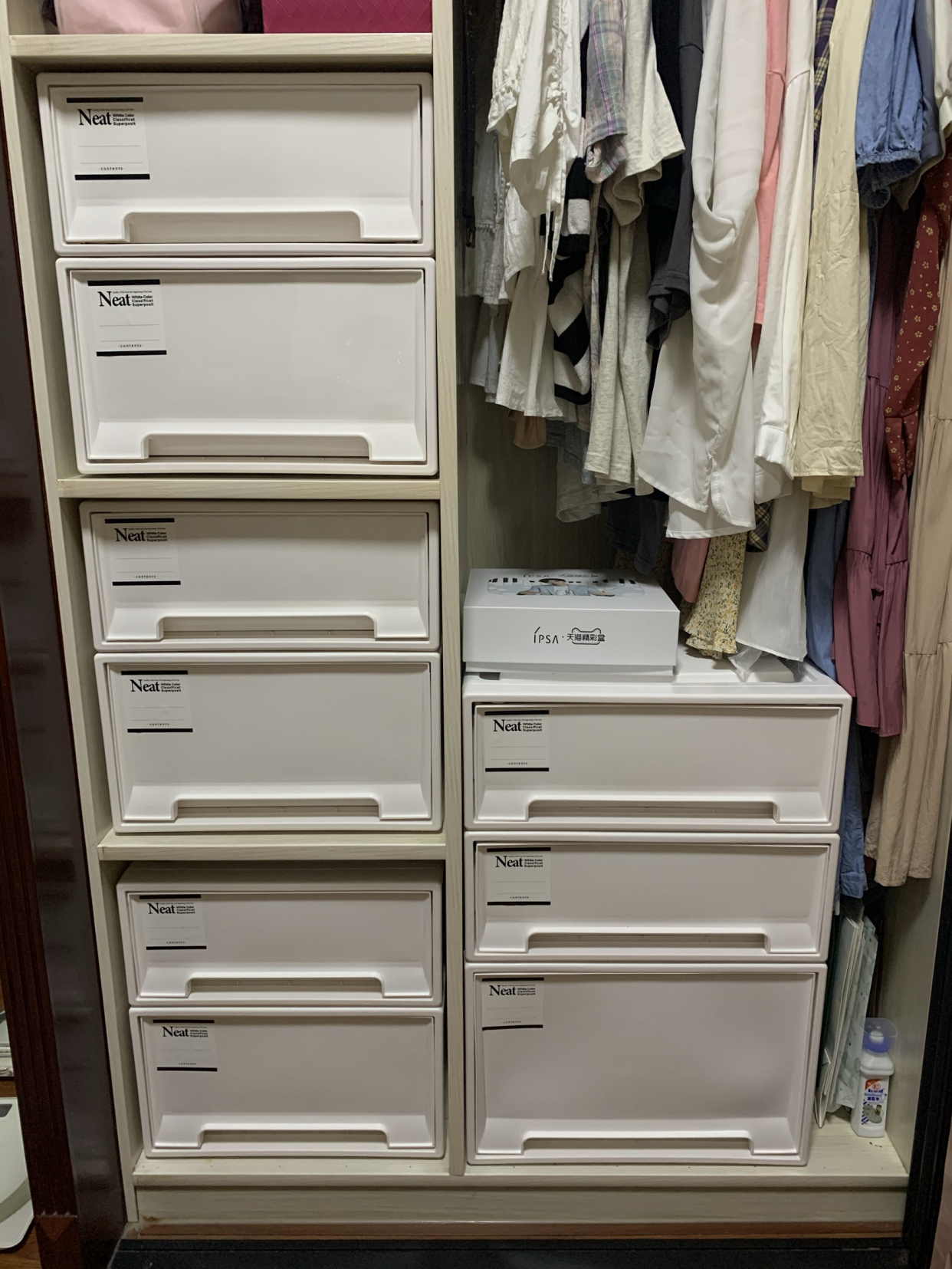 新住家居|隐藏收纳对比展示收纳，都是久经考验的收纳方法，实际却大有不同