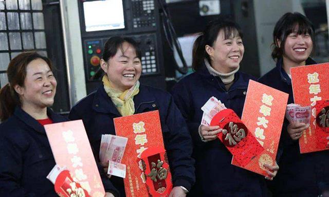 这个春节,返乡过节还是就地过年?3个地方要求不回家,有你吗?