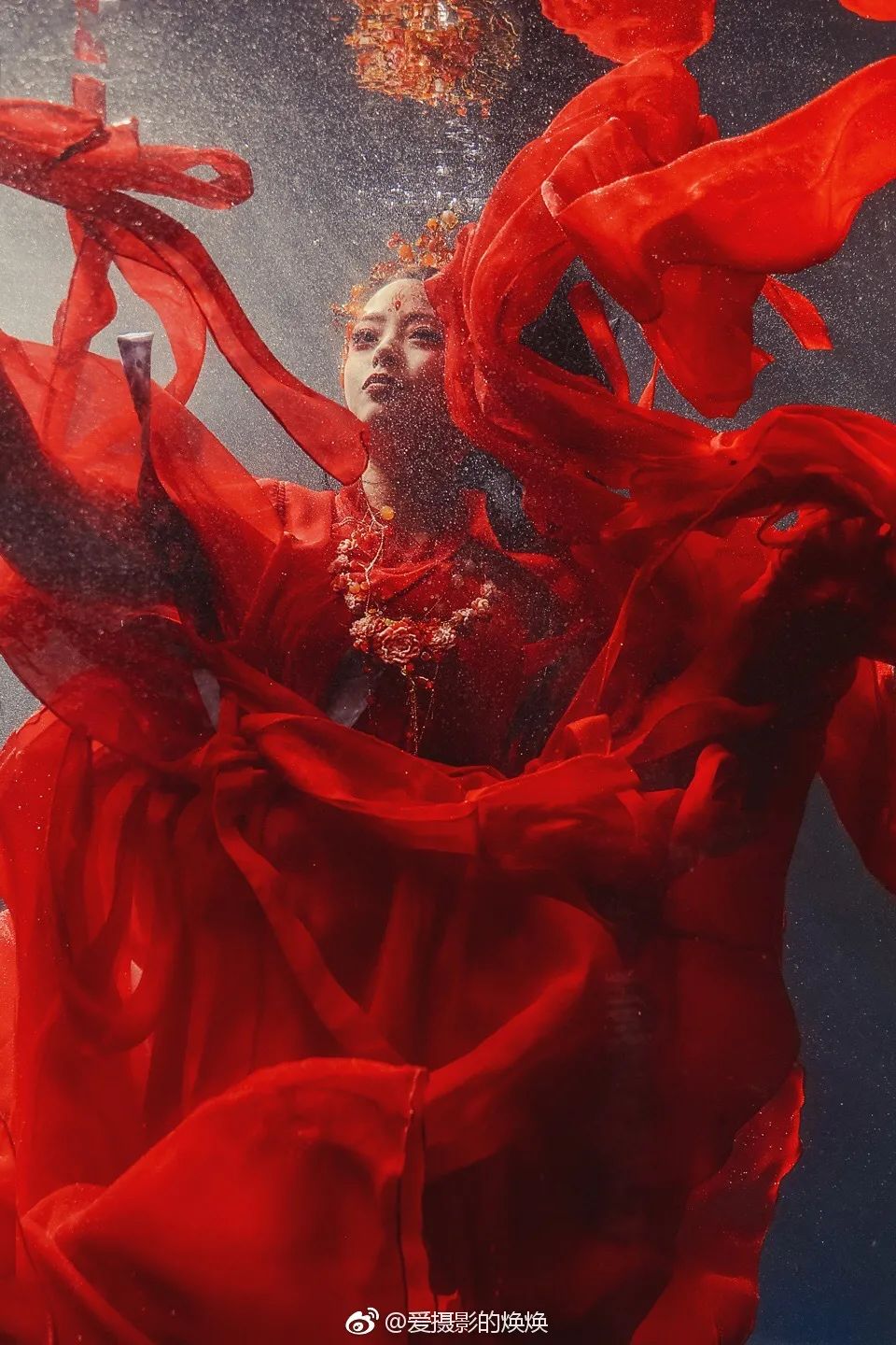 山海经|95后女孩还原70个《山海经》神兽，中国日报点赞：这才是年轻人最好的样子