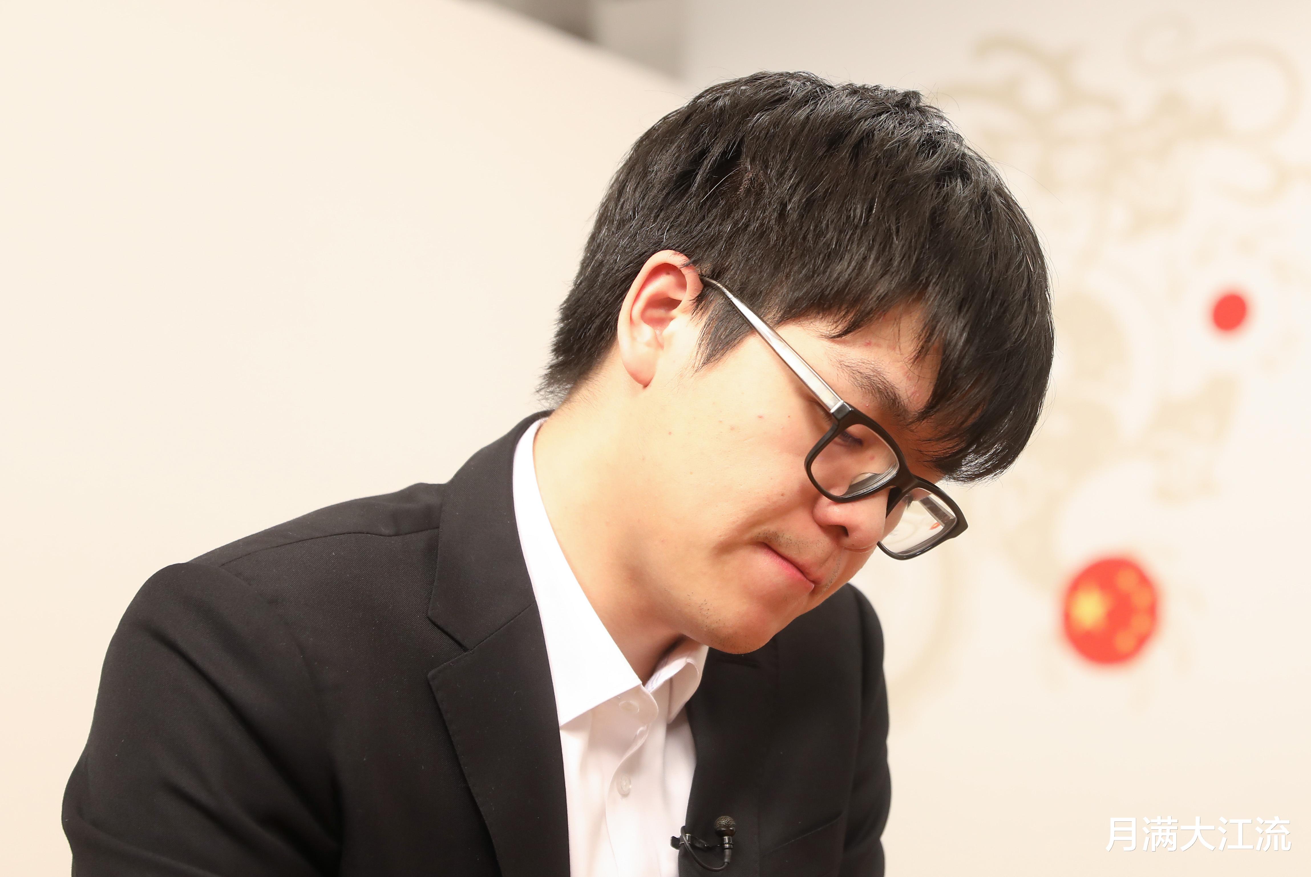 ai|某职业棋手：如果这棋都能活，我就吃电脑！绝艺AI：你想多了！