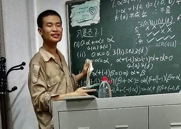 韦东奕|北大韦神“黑历史”，迟到、偏科成常事，还曾拿过“倒数第一”