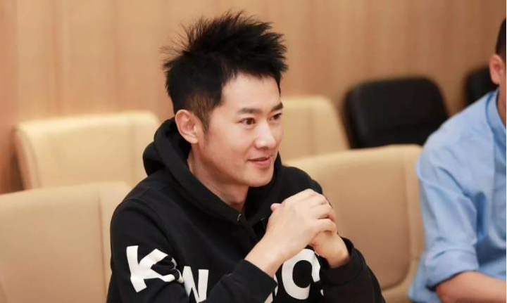 任泉|任泉宠了12年的妻子曝光,是我们熟悉的歌手,怪不得多年零绯闻