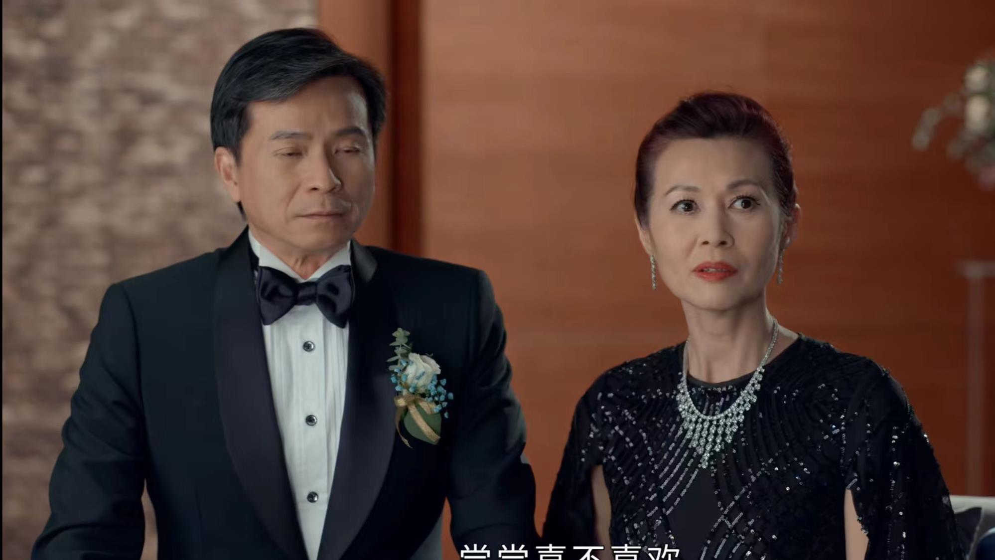 杨怡|现代版《宫心计》开播，剧情高能个个不好惹，杨怡演了“小白兔”