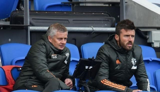 蔡文泉|比利亚:C罗是需要全队为他服务的球星,而梅西会把自己融入球队