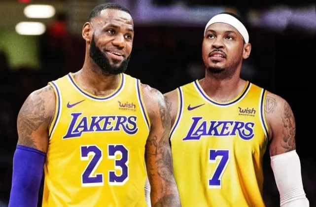 湖人队|突然退役！以湖人身份告别NBA......