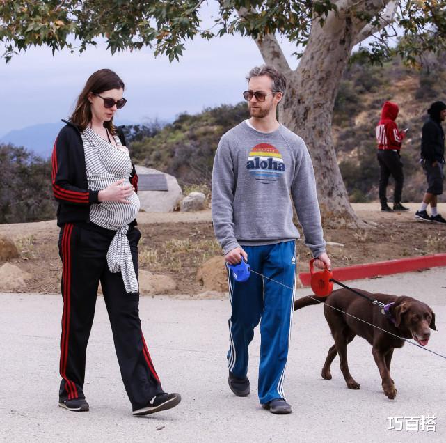 安妮·海瑟薇|女人生完孩子身材就“废”了？真没有，安妮海瑟薇身材依然很少女