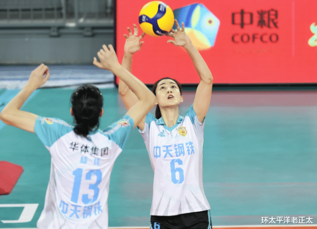 龚翔宇|3-1！江苏女排双杀上海，距离决赛一步之遥，龚翔宇22分大爆发