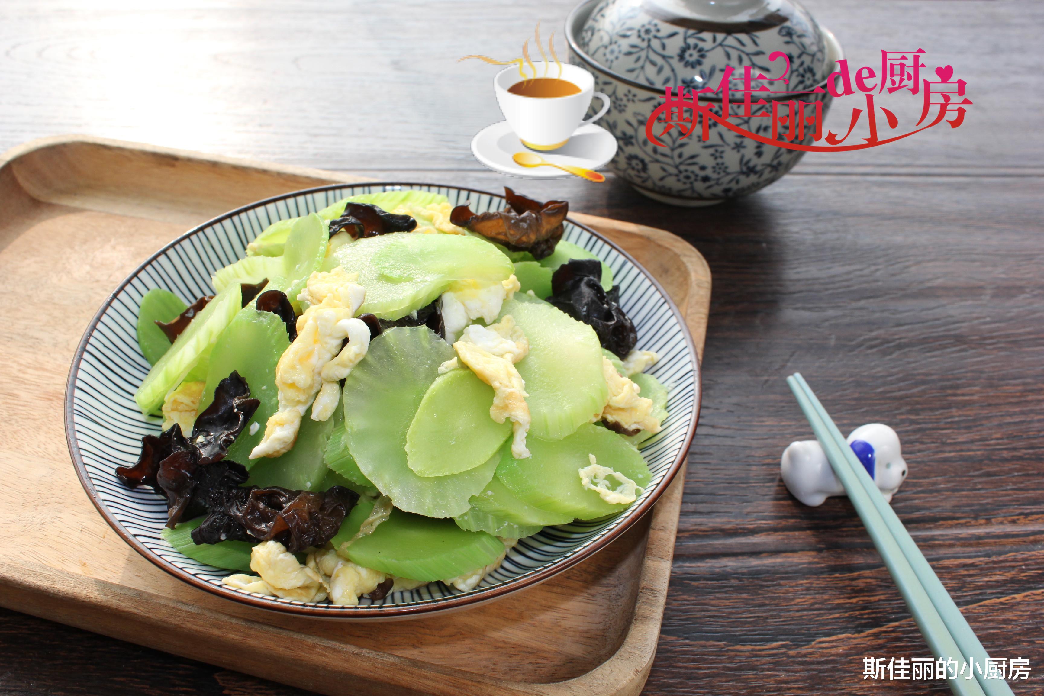 莴苣|过年别总是大鱼大肉了，要常吃这菜，刮油降脂清肠，好吃又便宜