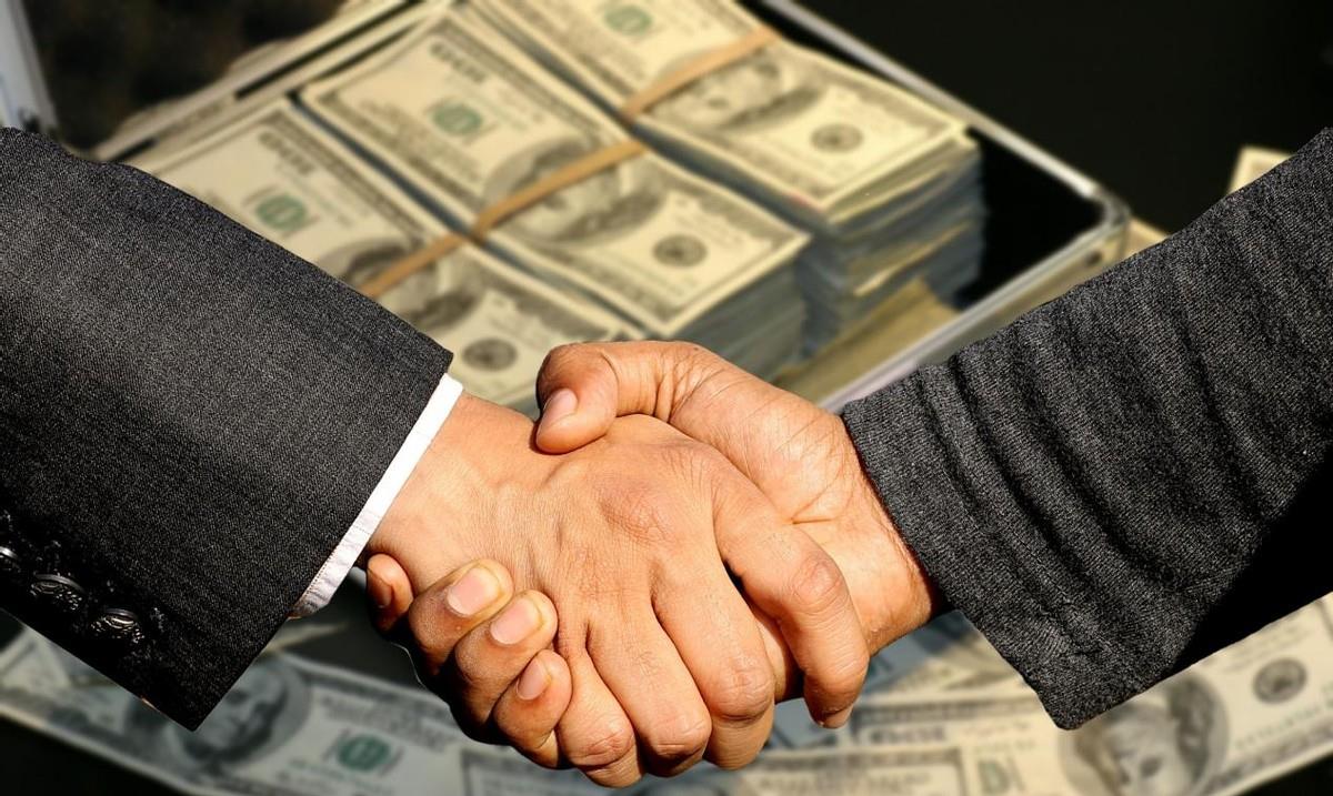 裤子|早早意识到“宇宙的尽头是公务员”,95后可能是现在最清醒的一代