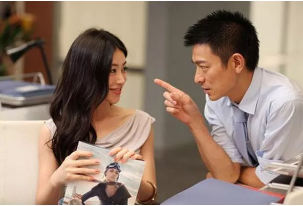 朱珠|?艳压童瑶，获一致好评，她终于从“名媛”走到“演员”