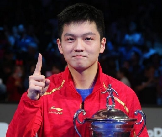 萌听小c姐|樊振东太可爱了!刘国梁的爱将,期待战胜马龙以东哥身份领军男乒